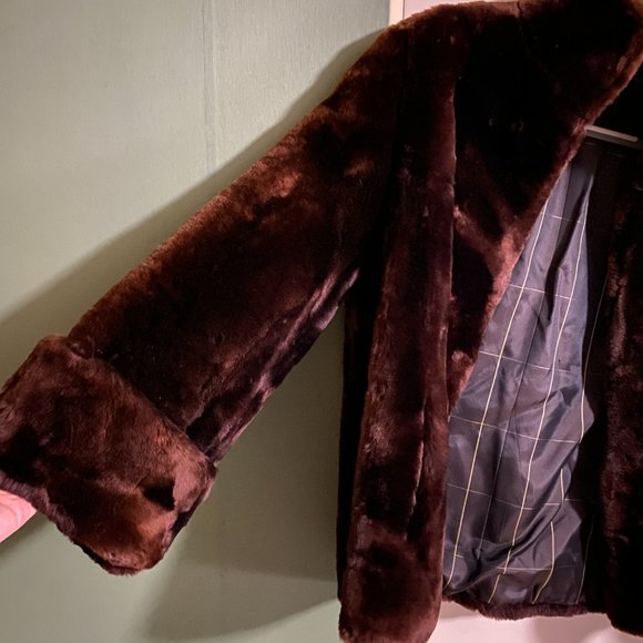 Abravanel Furs of Pittsburgh Jackets & Coats Authentic Vintage Fur